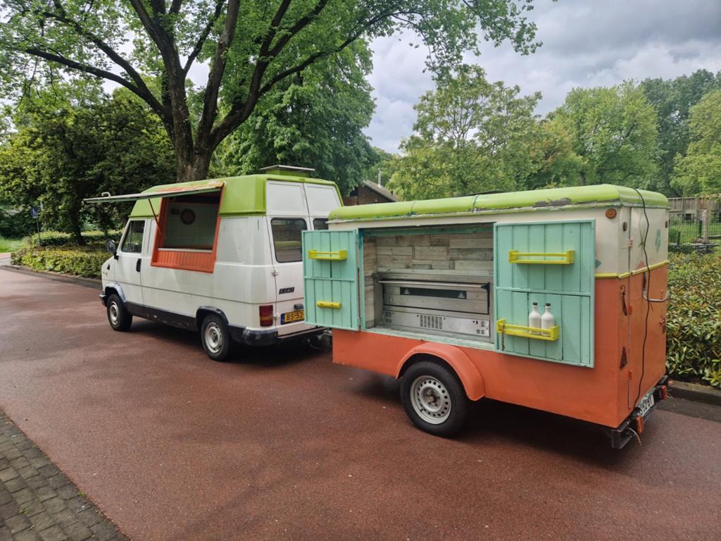 Nostalgische fiat ducato foodtruck met pizzaoven aanhanger, Particulier, Te koop, Fiat, Benzine