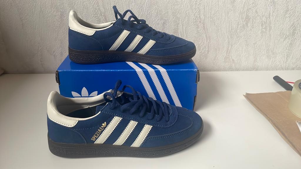 Adidas spezials, Kleding | Heren, Ophalen, Zo goed als nieuw