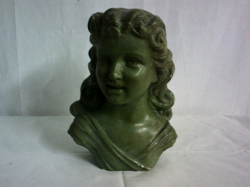 vintage vrouwenbuste in Art Deco stijl., Antiek en Kunst, Kunst | Beelden en Houtsnijwerken, Buste, Vrouw, Art deco, Groen, Gemerkt