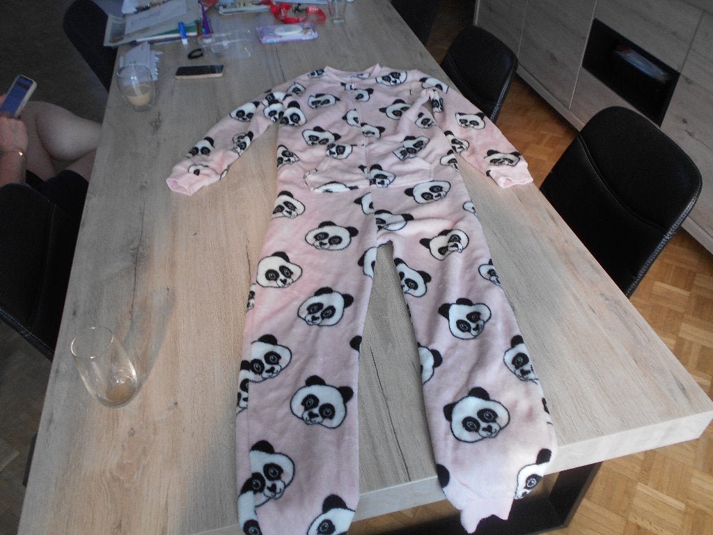 onesie pyjama maat s thema panda, Kinderen en Baby's, Kinderkleding | Maat 176, Ophalen of Verzenden, Zo goed als nieuw, Meisje