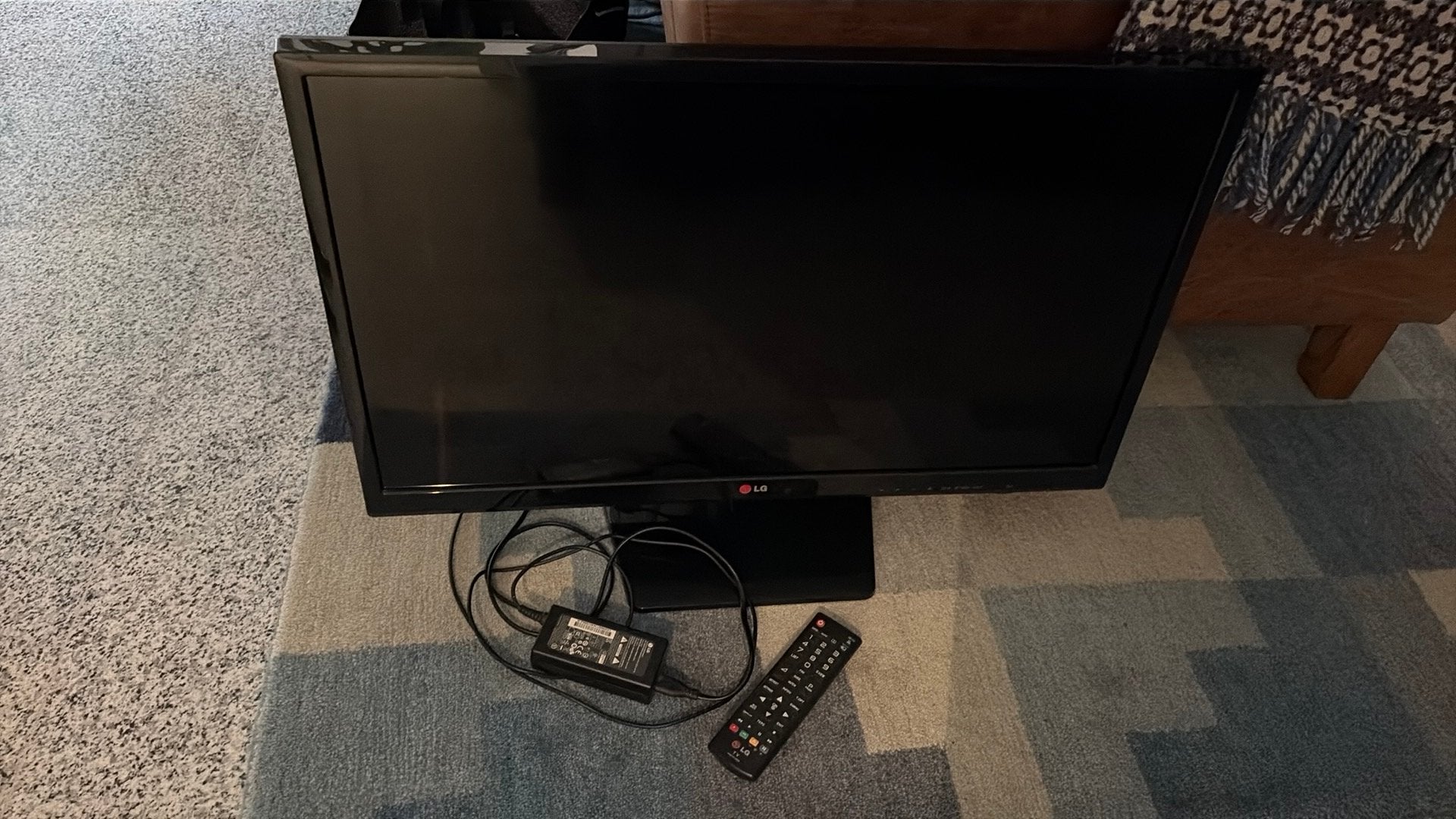 Ecran TV Television LG, LED, 60 à 80 cm, HD Ready (720p), Comme neuf