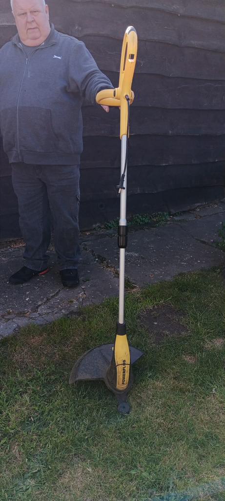 Kantmaairr, Tuin en Terras, Grastrimmers, Ophalen, Gebruikt, 10 tot 30 cm, Elektrisch