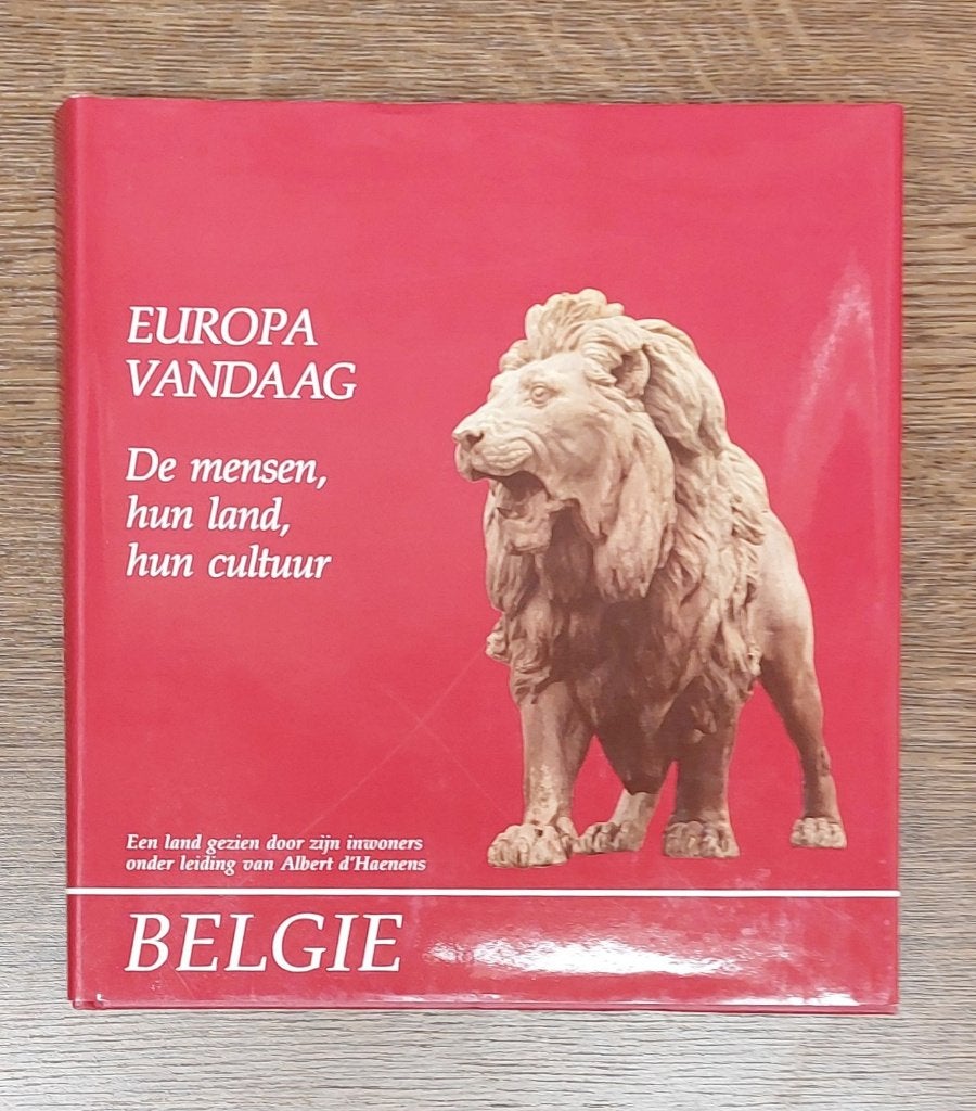 2 Boeken - Europa Vandaag - België - Nederland, Comme neuf, Enlèvement, Autres sujets/thèmes, Albert D'Haenens
