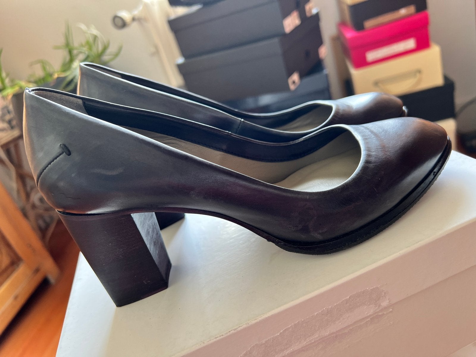 Chaussure à talons en cuir noir de Costume National, Vêtements | Femmes, Enlèvement ou Envoi, Chaussures à haut talons, Comme neuf