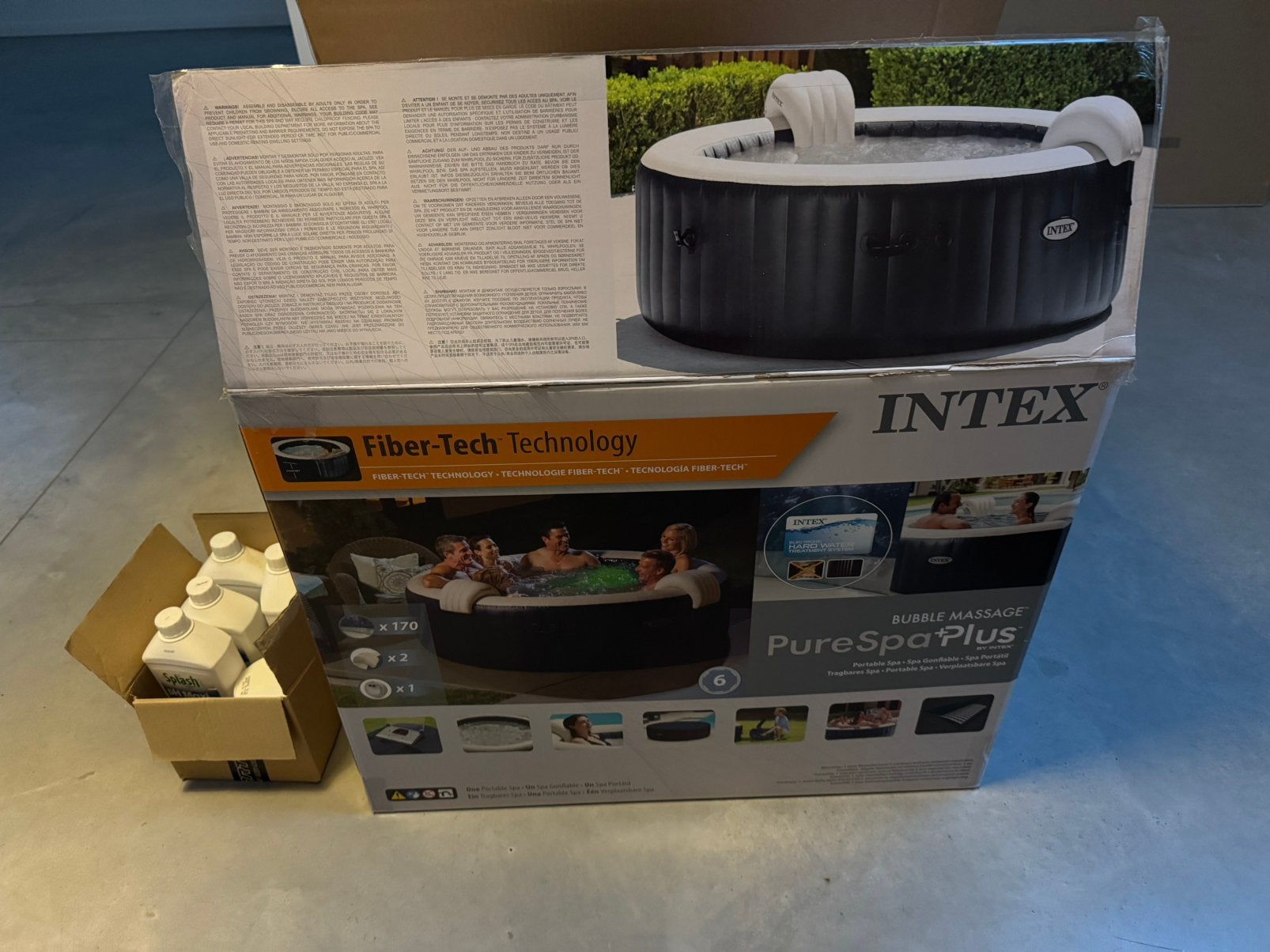 Opblaasbare jacuzzi Intex voor 6 personen, Tuin en Terras, Ophalen, Zo goed als nieuw, Afdekzeil