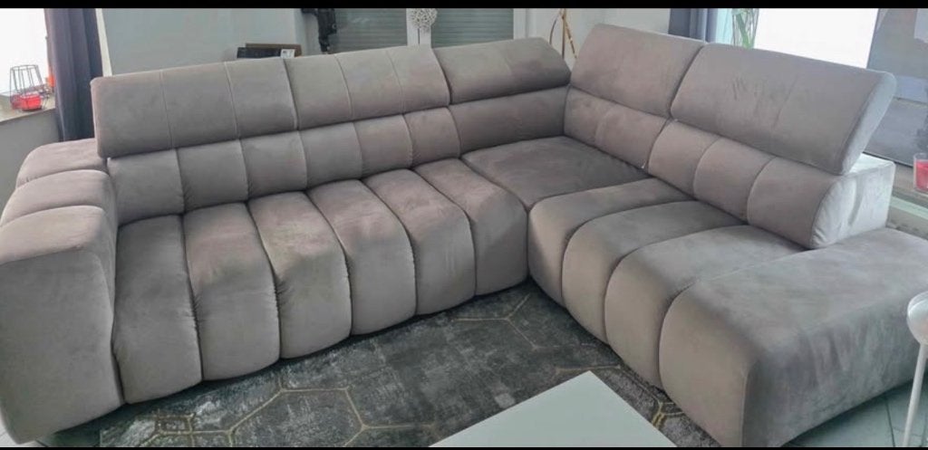 Meubilair, hoekbank met dagbed - nieuwstaat, Ophalen, Overige materialen, 250 tot 300 cm, 125 tot 150 cm