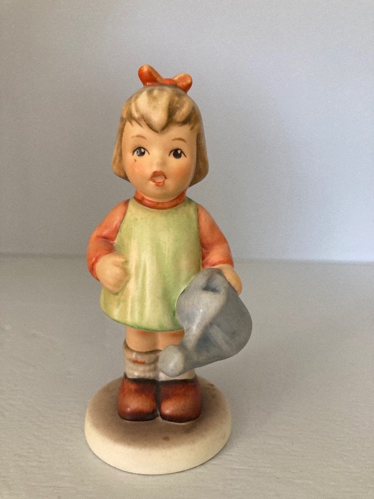 Hummeltje 'Muss noch giessen', Ophalen of Verzenden, Zo goed als nieuw