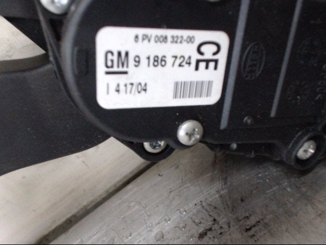 GASPEDAAL Opel Signum (F48) (|9186724|93174339|), Auto-onderdelen, Dhr. J. Ham, Gebruikt, Administratie@autoham.nl, Opel