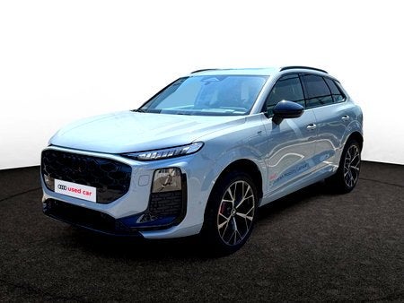 Audi Q3 SUV e-hybrid (PHEV) Q3 SUV e-hybrid 1.5 TFSI Corpora, Auto's, 43 g/km, Hybride Elektrisch/Benzine, SUV of Terreinwagen