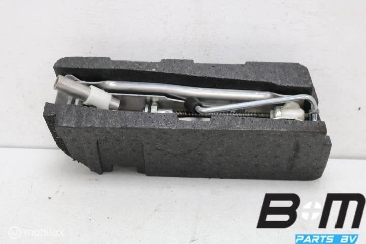 Krik + houder Audi A2 8Z0011031A, Utilisé