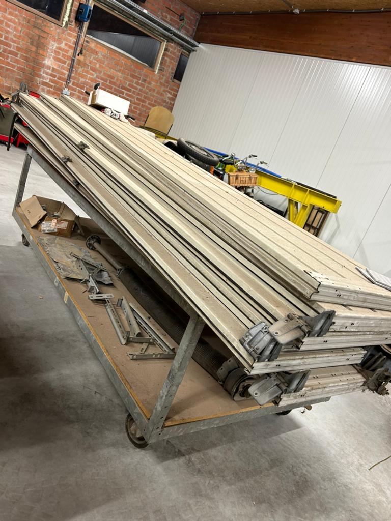 Sectionaal poort 3mx3m, Ophalen