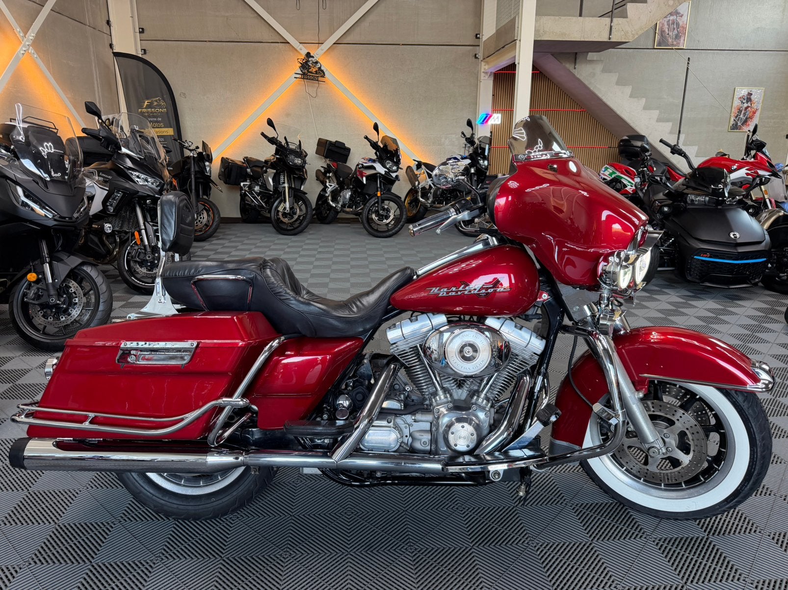 HARLEY DAVIDSON STREET GLIDE * GARANTIE, Permis Moto A, Tourisme, Entreprise, Plus de 35 kW