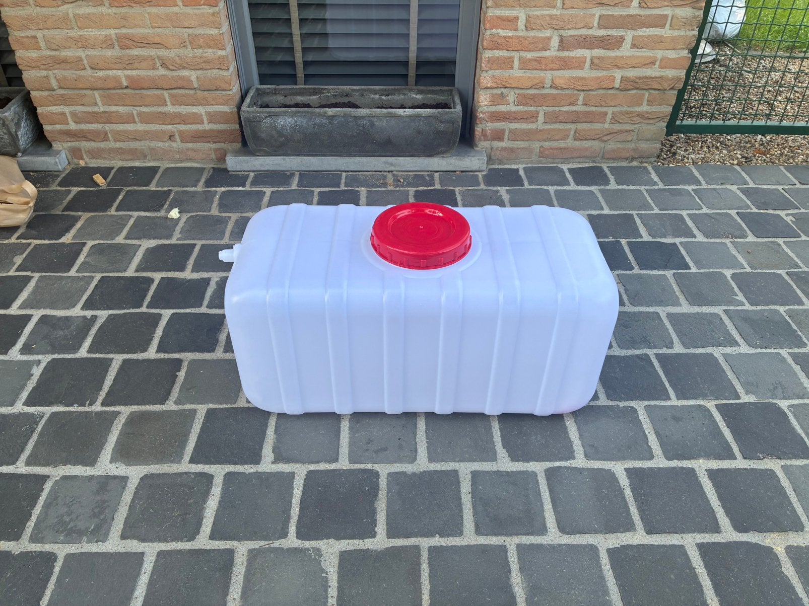 Watertank 80L, Ophalen, Kunststof, Met kraantje, 75 tot 150 liter