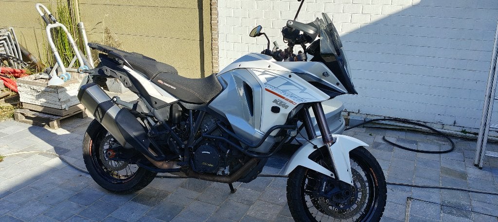 Ktm 1290 super adventure T, 2 cilinders, Motorrijbewijs A, Gebruikt, 1301 cc