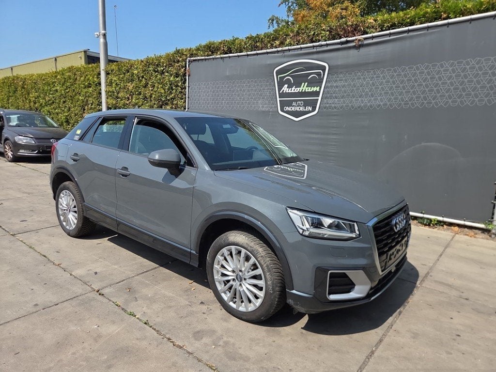 AILE AVANT DROITE Audi Q2 (GAB / GAG) (|81A821106|), Autos : Pièces & Accessoires, Auto-Union-Straße  1,
85057  Ingolstadt, DE