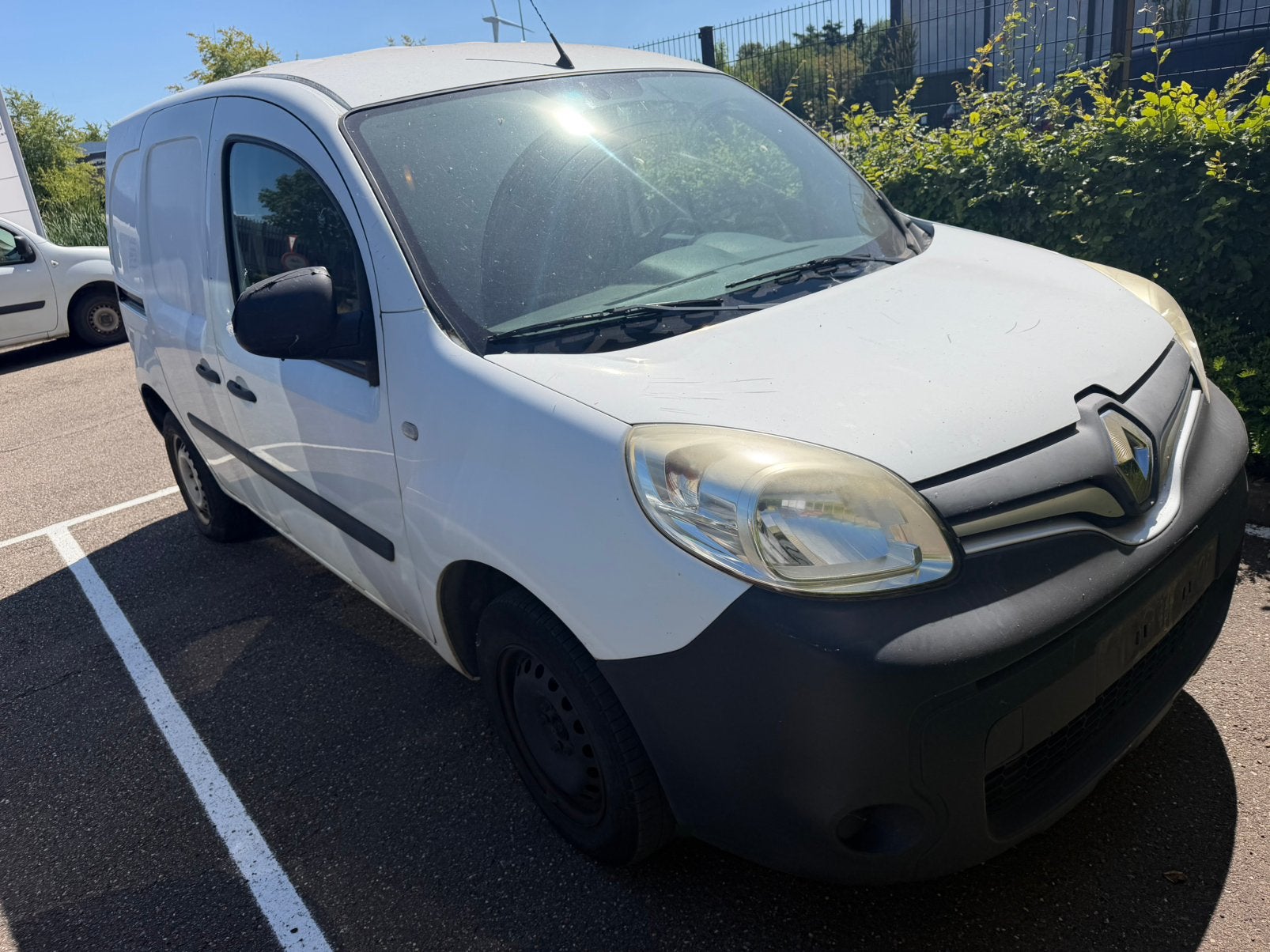 Renault kangoo 1.5dci Airco, Auto's, Voorwielaandrijving, Stof, Zwart, 4 cilinders