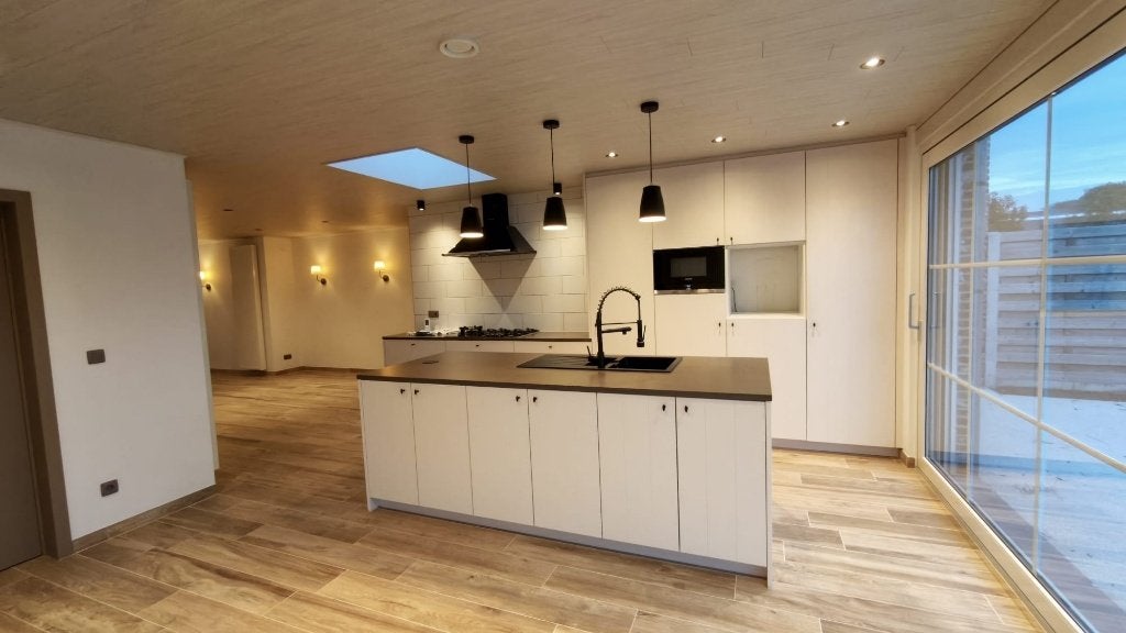 Landelijke woning te koop (Jabbeke), 200 tot 500 m², 2 kamers, Provincie West-Vlaanderen, 77 kWh/m²/jaar