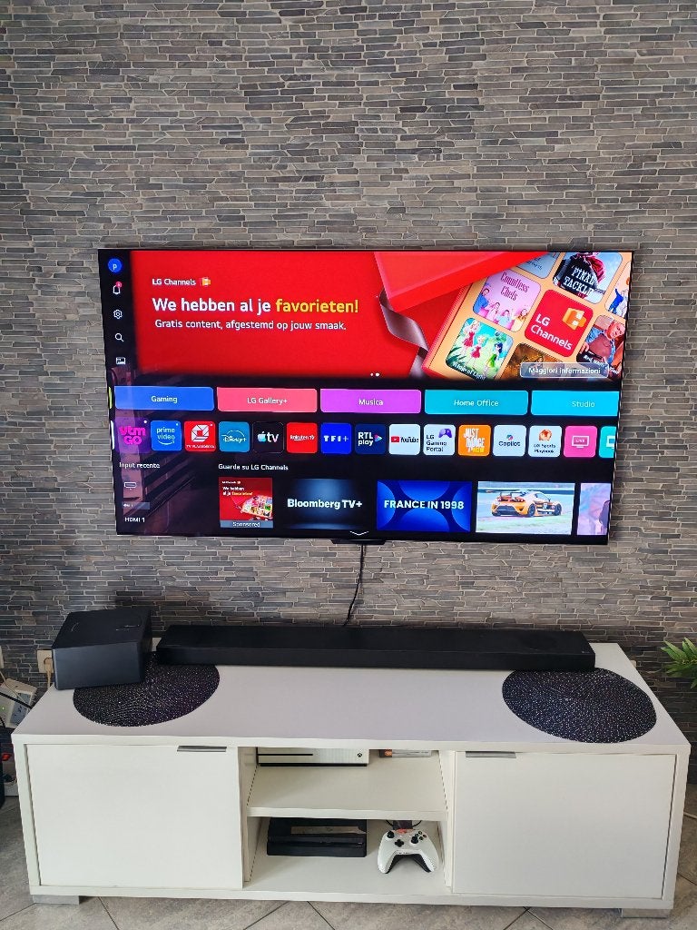 Premium oled lg 65 m49la  Zero Connect Box Met garantie, Ophalen, Zo goed als nieuw, 100 cm of meer, 4k (UHD)
