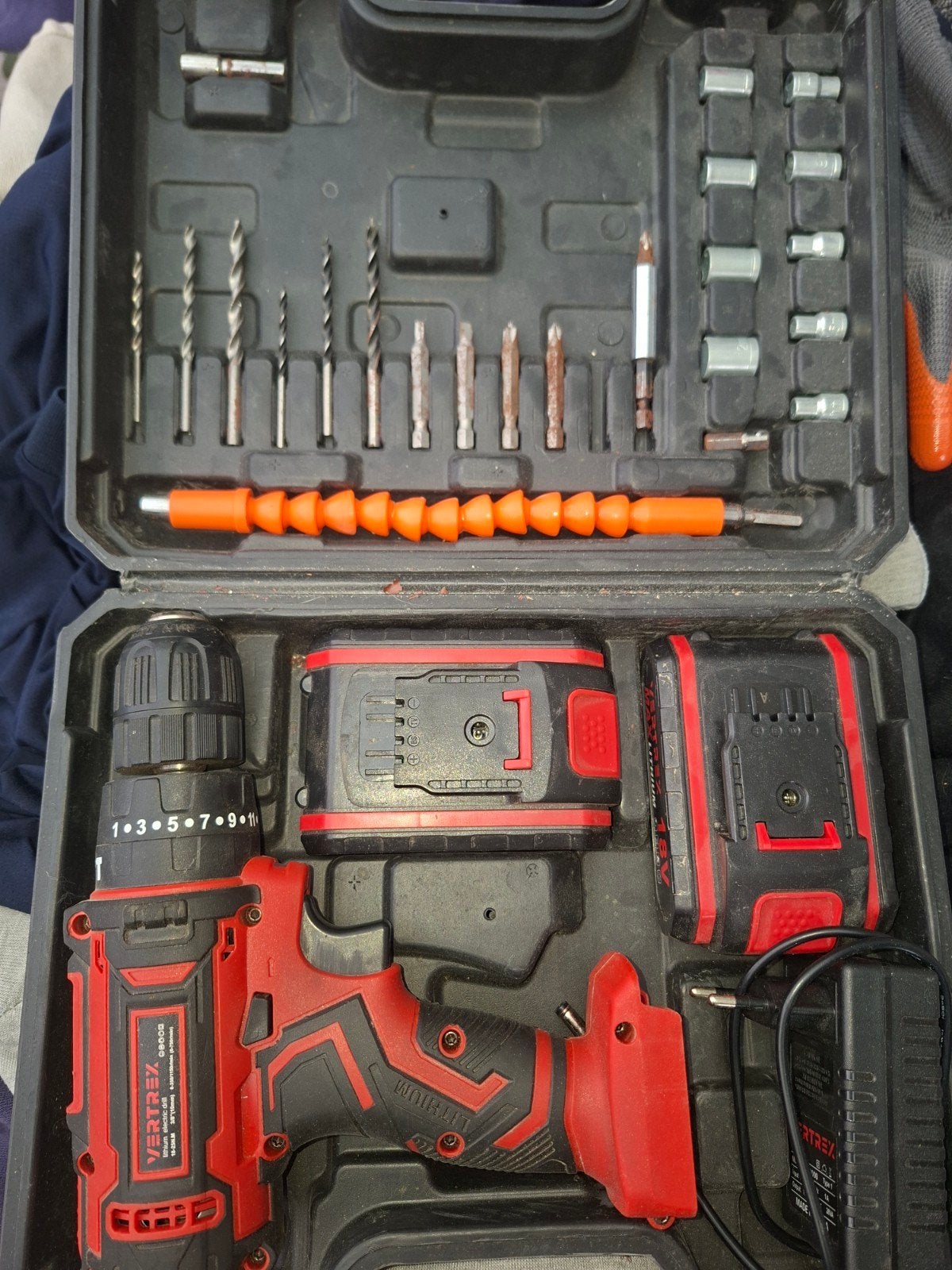vertrex boormachine, Ophalen, Boormachine
