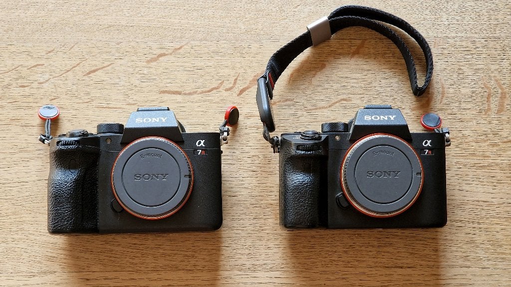 Sony a7r iii of Sony a7r iv, TV, Hi-fi & Vidéo, Appareils photo numériques, Enlèvement, Comme neuf, Sony