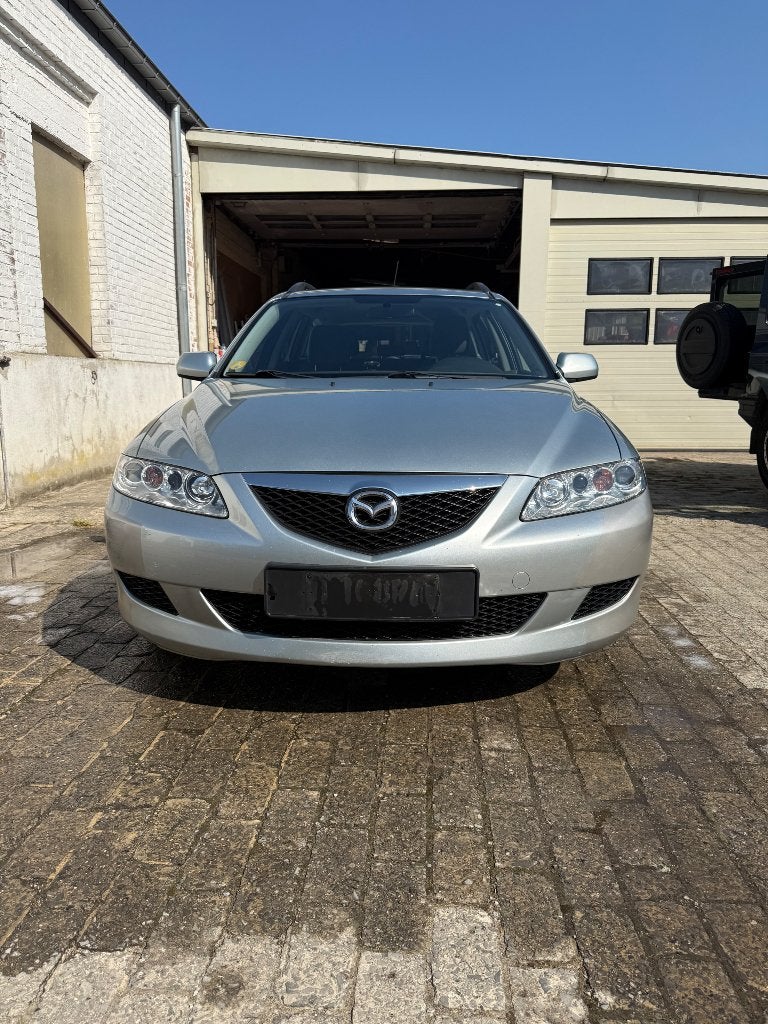 Mazda, Argent ou Gris, Boîte manuelle, 5 portes, Particulier