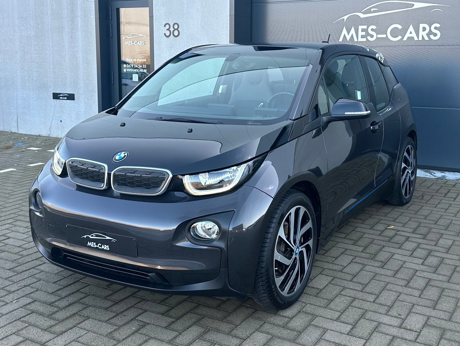 BMW I3 Hybride Benzine - 95.000Km Nieuw, Auto's, Automaat, Stof, Zwart, Bedrijf