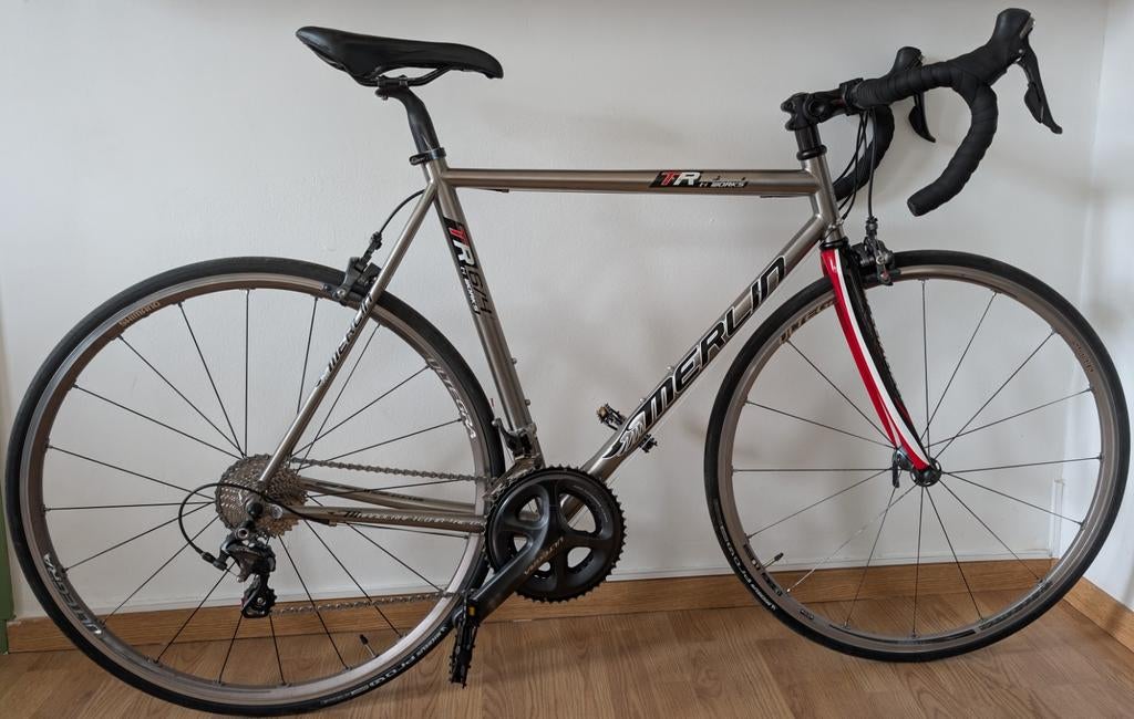 Vélo titane Merlin, Taille 57, Shimano Ultegra, Vélos & Vélomoteurs, Vélos | Vélos de course, Autres marques, Titane, Enlèvement