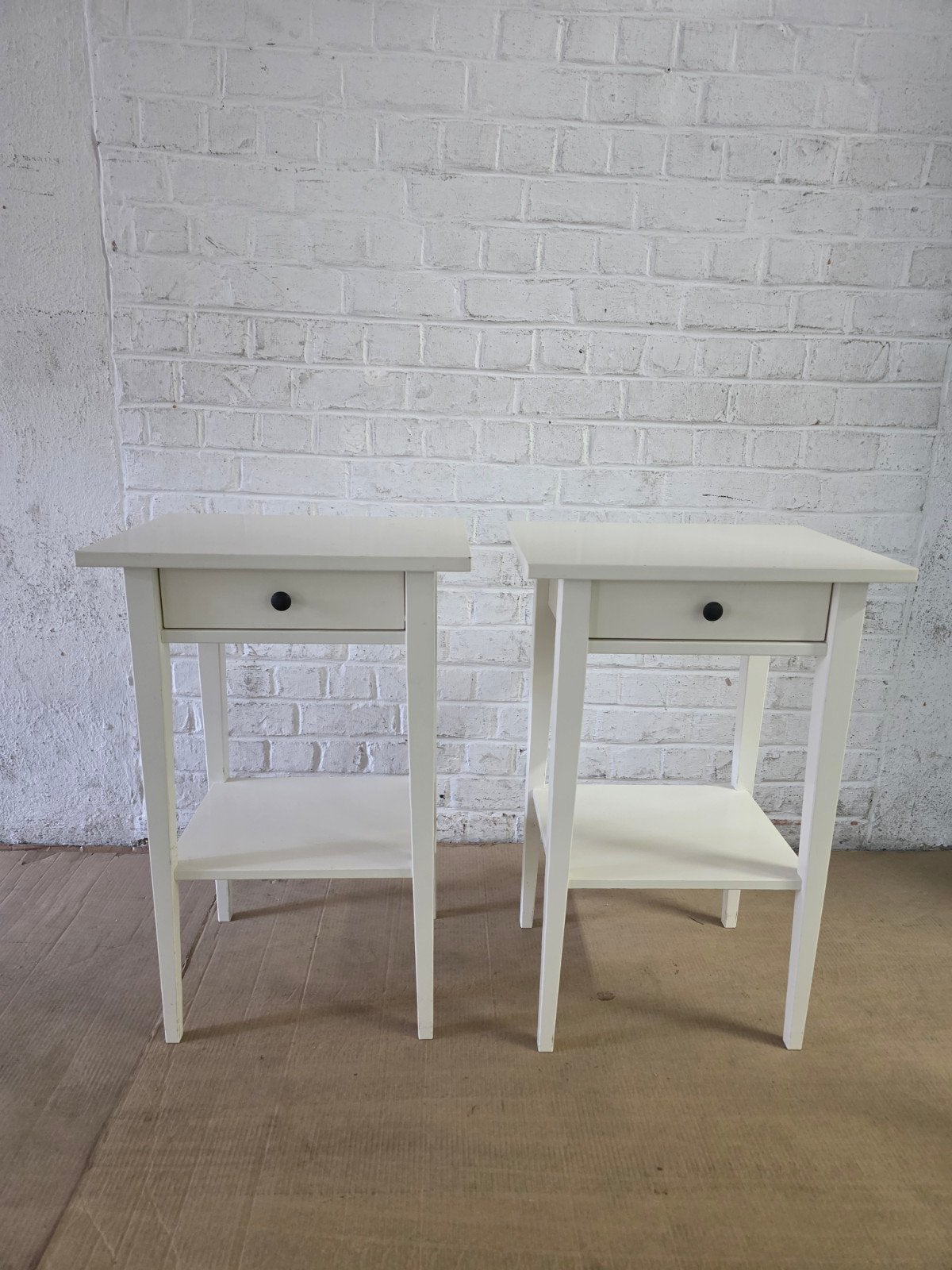 2 tables de chevet ikea, Enlèvement