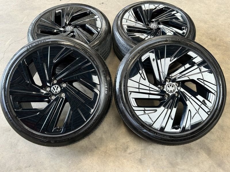 21 inch originele Narvik velgen + zomerbanden VW ID.Buzz, Gebruikt, -, -, Banden en Velgen