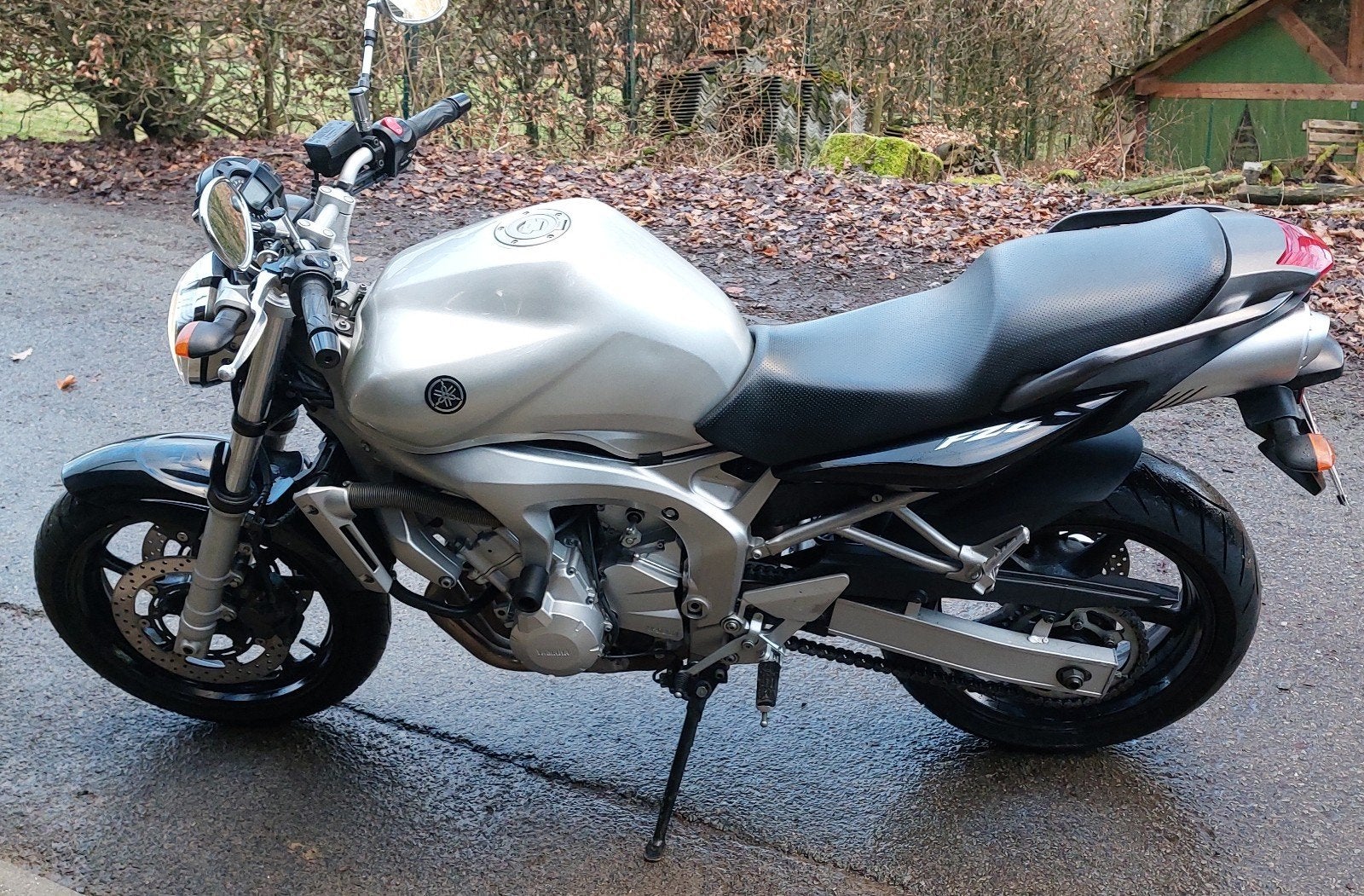 Yamaha fz6 n fazer 2004 tb etat, Motoren, Scooter
