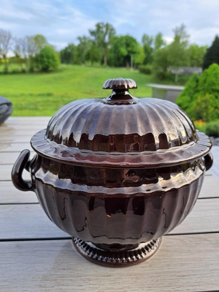 Soupière vintage, Enlèvement