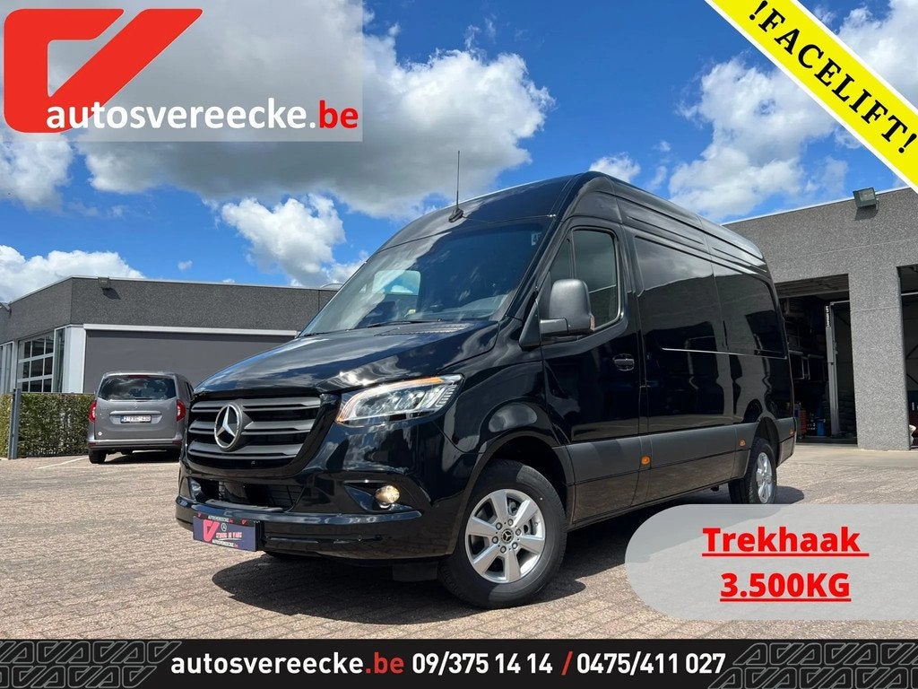 MERCEDES SPRINTER_319 RWD L2H2 SL3.5T AUTO, Auto's, Bestelwagens en Lichte vracht, Gebruikt, 4 cilinders, Zwart, Mercedes-Benz