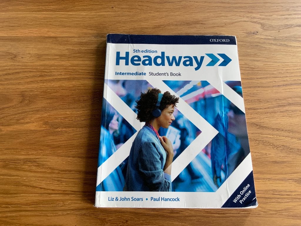 Schoolboek Headway Intermediate Student’s Book, Gelezen, ASO, Engels, Ophalen of Verzenden