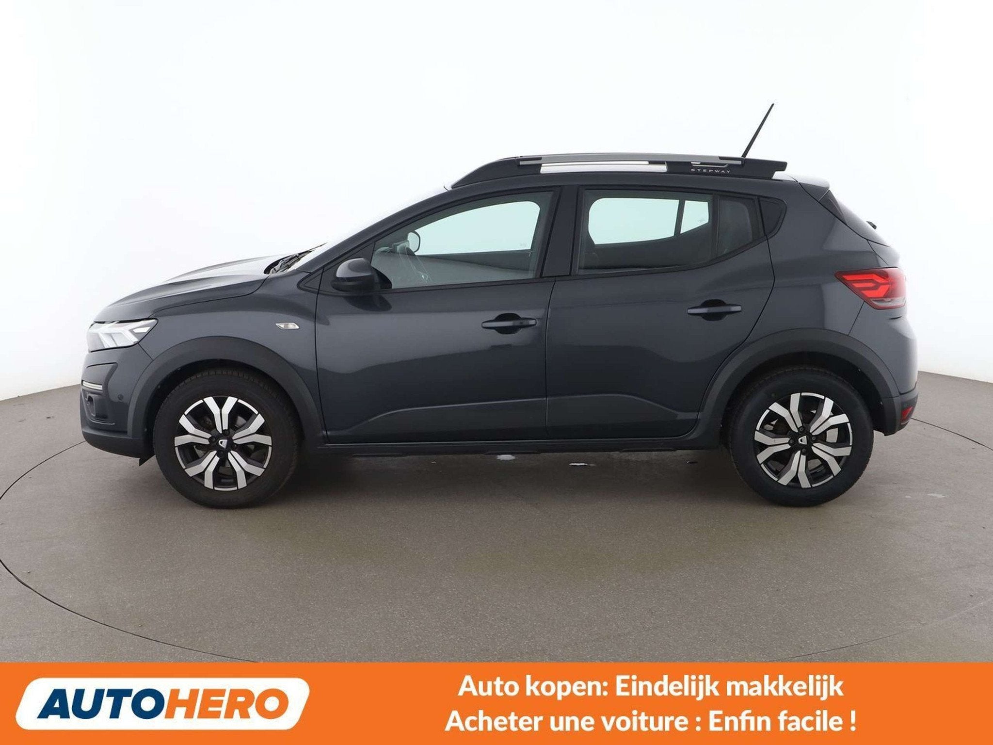 Dacia Sandero 1.0 TCe Stepway Comfort, Argent ou Gris, Achat, Euro 6, 5 portes