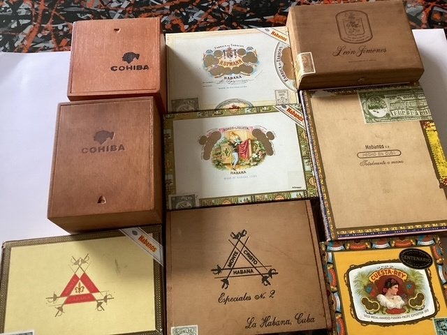 LOT OUDE SIGARENDOZEN, Verzamelen, Ophalen
