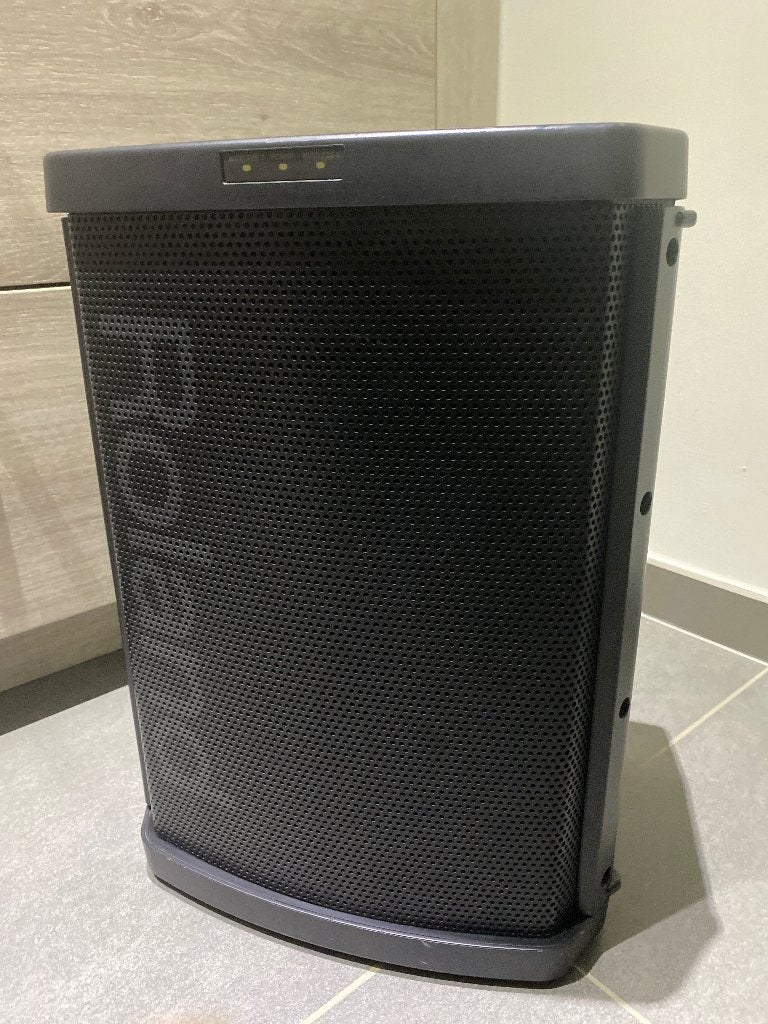 Roland BA55 draagbare speaker versterker met draadloze micro, Audio, Tv en Foto, Overige merken, Ophalen of Verzenden, Inclusief kabels