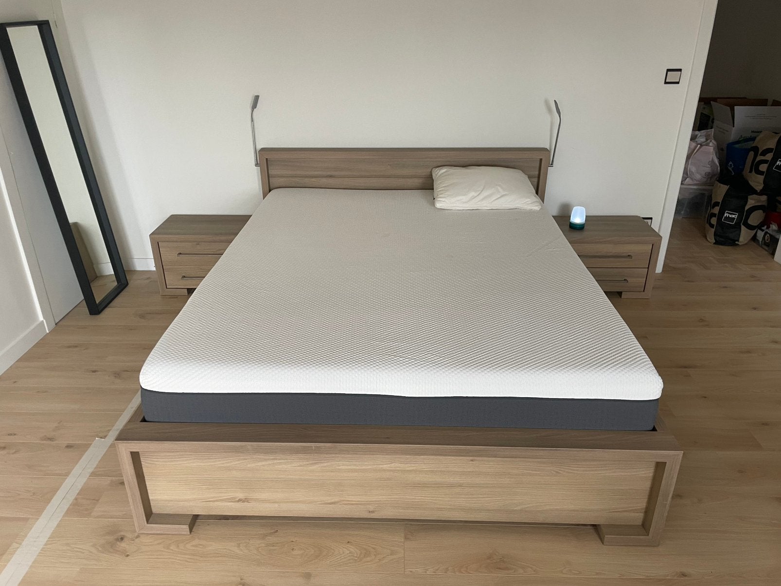 Tweepersoonsbed 160x200 met nachtkastjes en leeslampjes, Huis en Inrichting, Ophalen, Zo goed als nieuw