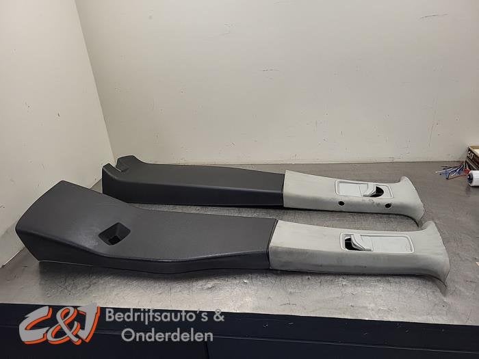 Stijl midden-links van een Volkswagen Transporter (LC9X), Gebruikt, -, Volkswagen, -