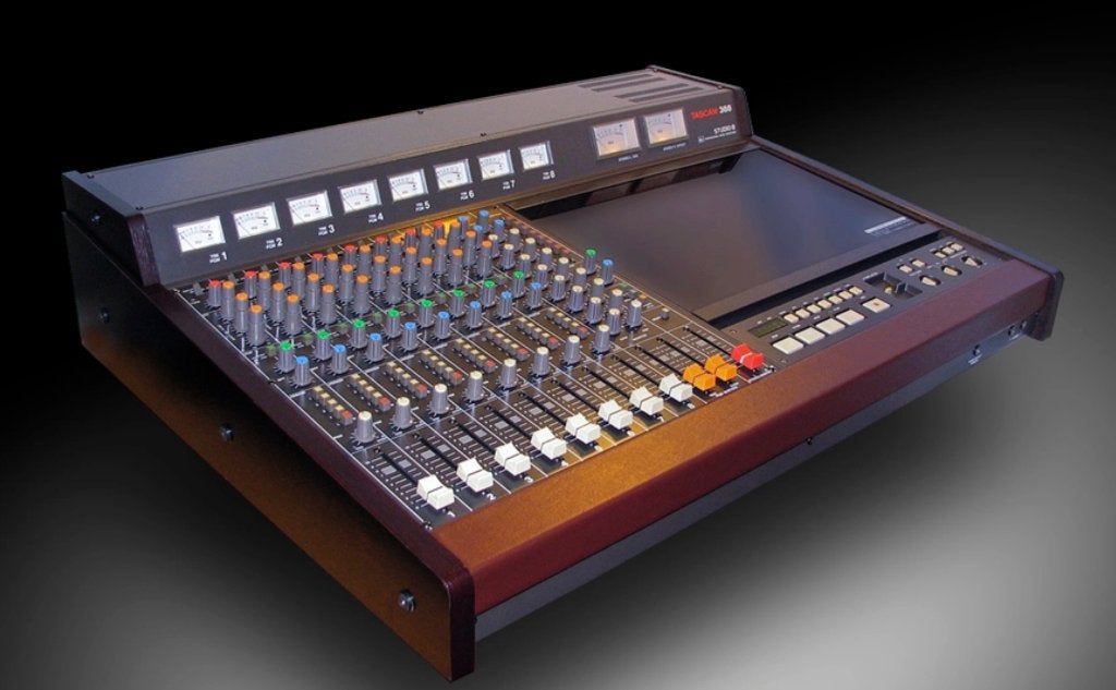 Gezocht TASCAM 388 mixer recorder, Ophalen, Gebruikt, 5 tot 10 kanalen