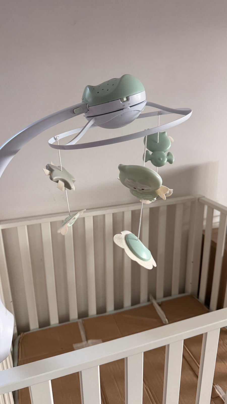 Infantino mobiel met muziek, Kinderen en Baby's, Ophalen, Zo goed als nieuw, Mobiel