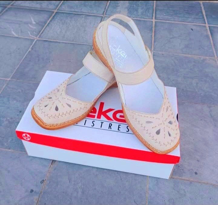 Schoenen dames Rieker maat 40 NIEUW, Ophalen, Beige, Nieuw, Rieker