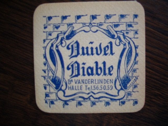 Tapis à bière Vanderlinden Halle : Devil : 91 x 91 mm, Collections, Enlèvement ou Envoi, Utilisé, Sous-bock