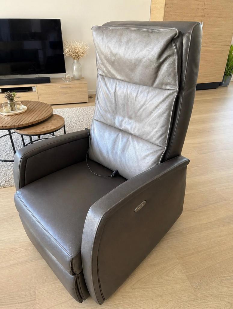 Fauteuil inclinable en cuir, Maison & Meubles, Canapés | Salons, Comme neuf, Enlèvement