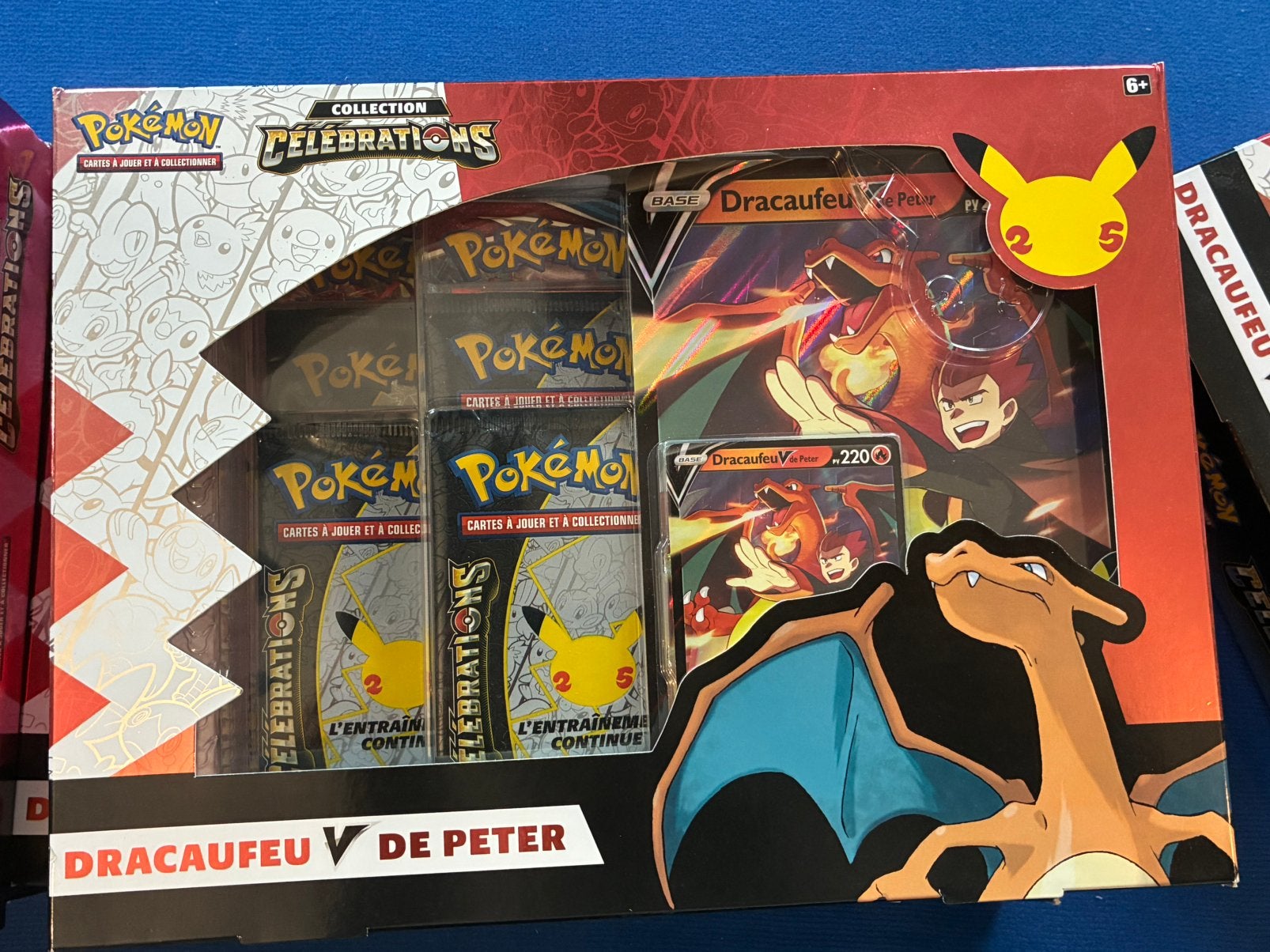 Coffret dracaufeu V Peter 25th, Enlèvement, Neuf