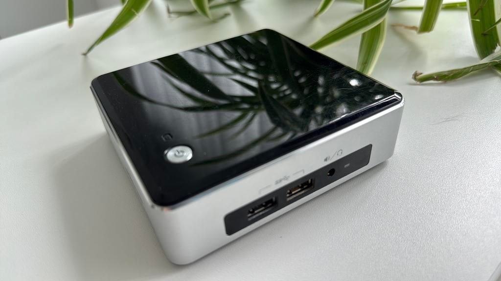 Intel NUC i5 + 2x16GB DDR4 RAM, Informatique & Logiciels, Ordinateurs de bureau, SSD, 32 GB, Enlèvement ou Envoi, Moins de 2 Ghz
