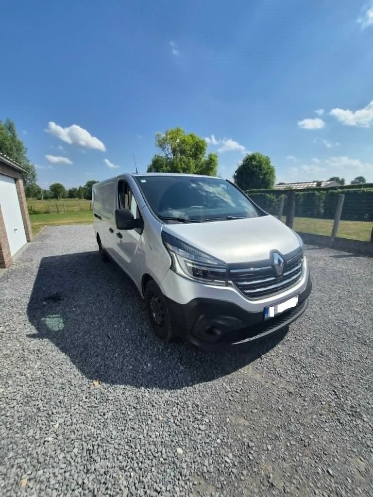 Renault Trafic 3 L2H1 2,0 120PK 88KW, Autos, Renault, Particulier, Trafic, ABS, Caméra de recul, Airbags, Air conditionné, Bluetooth