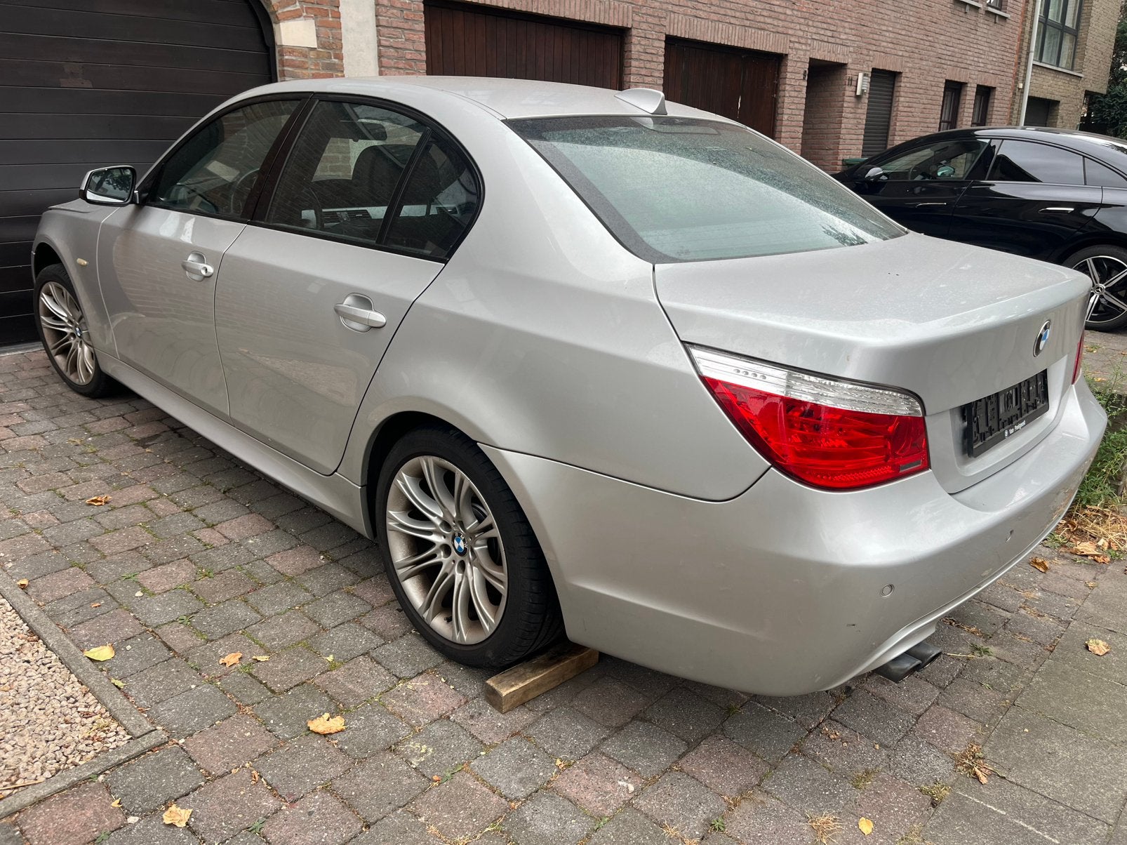 Bmw 523i lci m-pakket orgineel 2010 motor probleem, Auto's, BMW, Automaat, Berline, Particulier, Euro 4