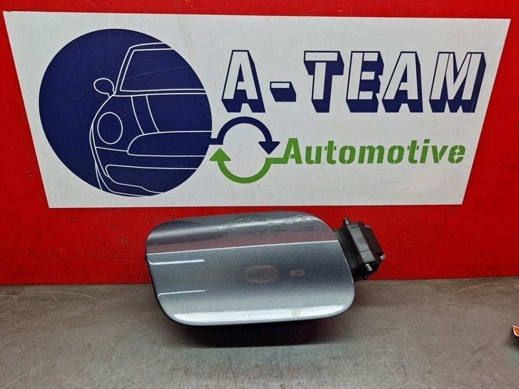TANKKLEP Audi A3 Sportback (8YA) (01-2019/-) (|8Y4809906|), Info@audi.de, Audi, Audi AG, Gebruikt