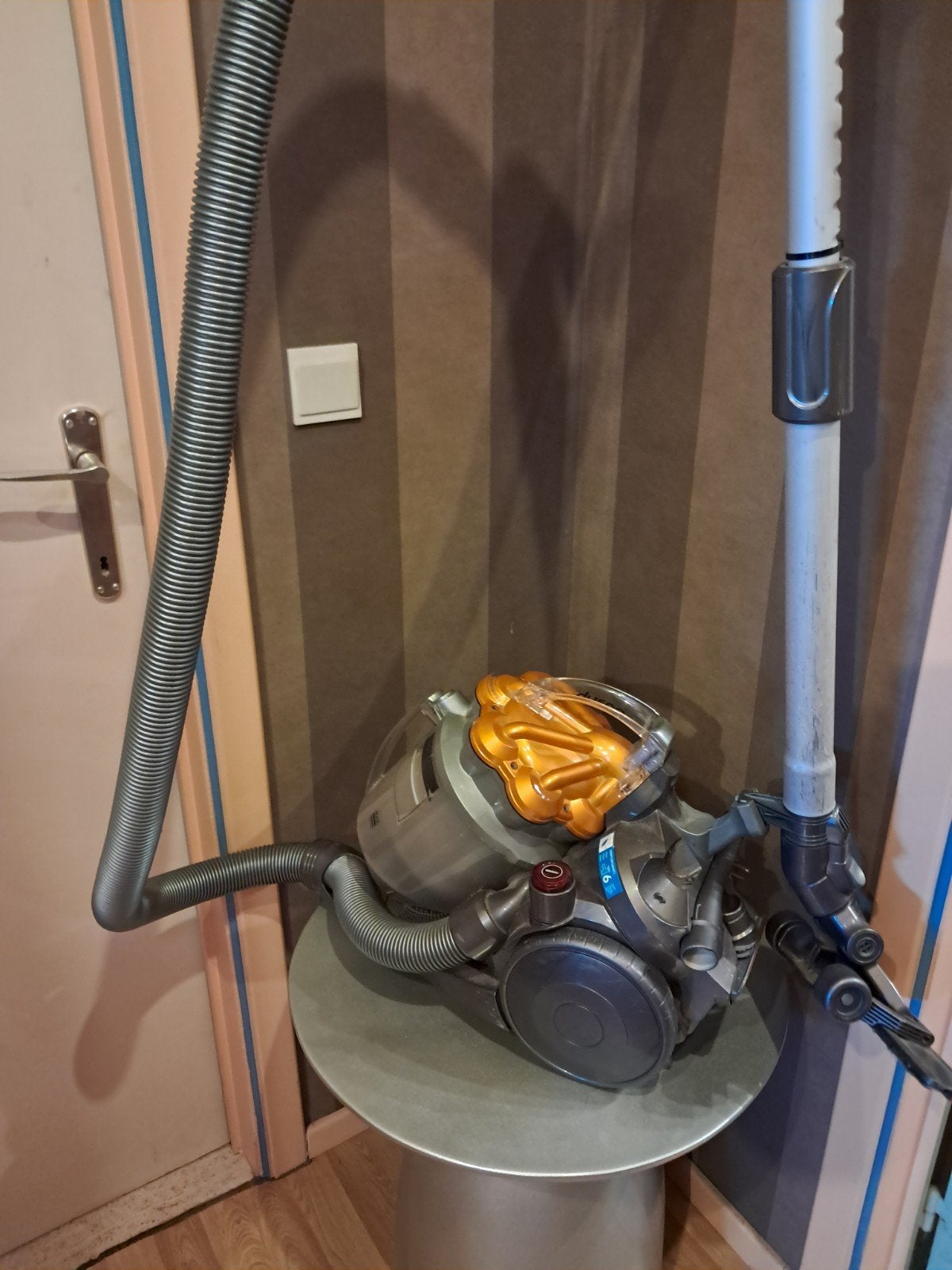 Dyson stofzuiger., Elektronische apparatuur, Ophalen, Dyson