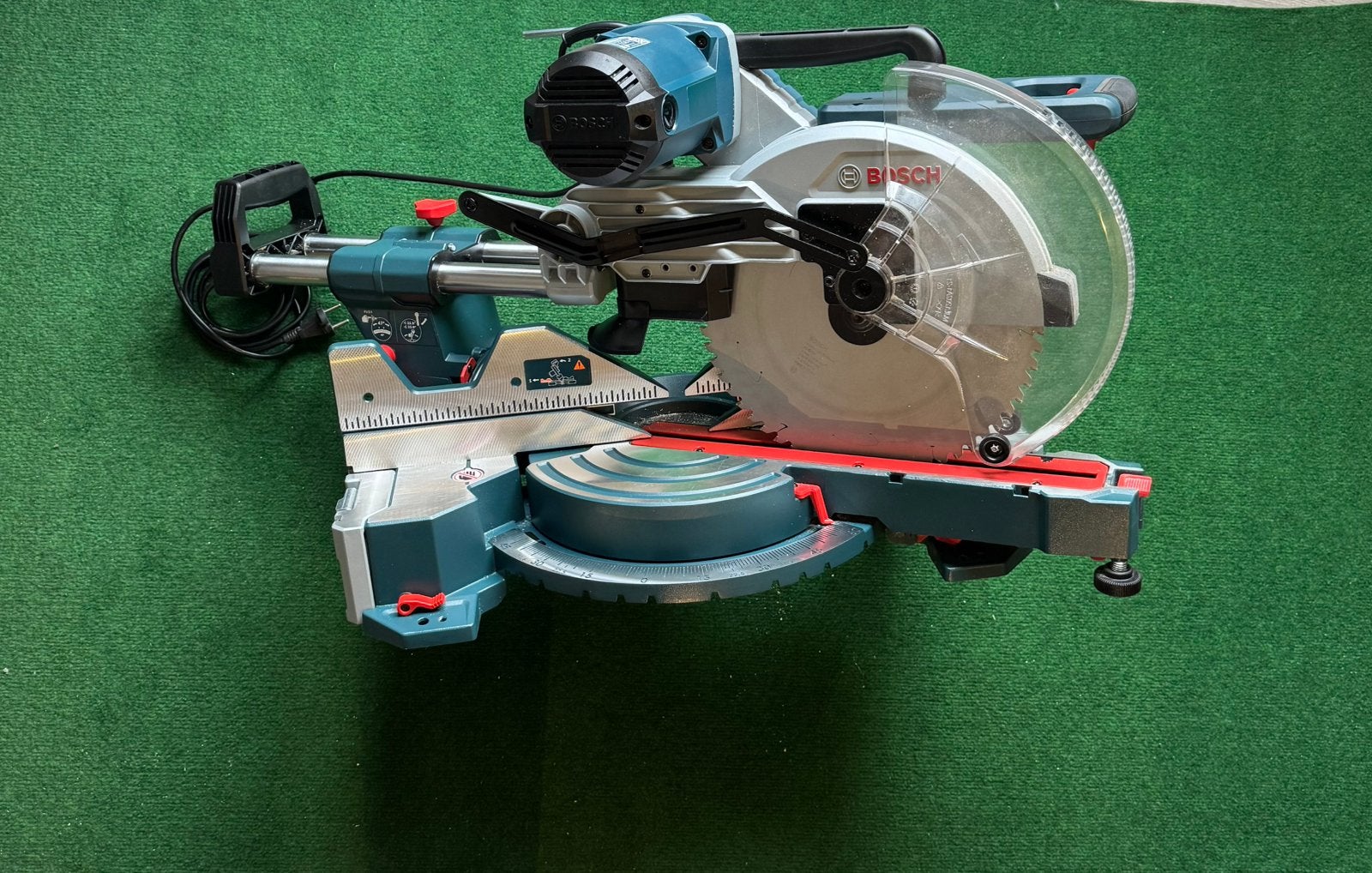 Scie à onglets Bosch GCM 340-305 D, Enlèvement ou Envoi, Comme neuf